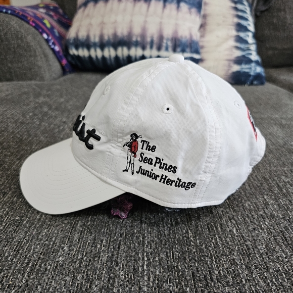 Titleist Hat - Picture 2 of 7